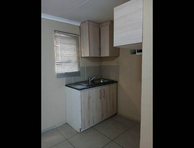 0 BEDROOM PROPERTY TO RENT IN PROTEA GLEN